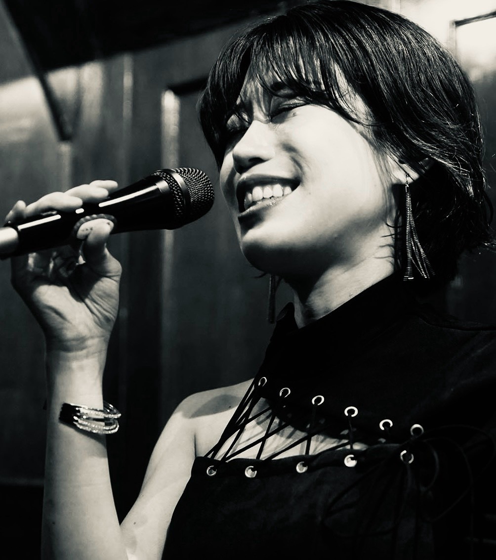 KaoRi iToの出演者写真